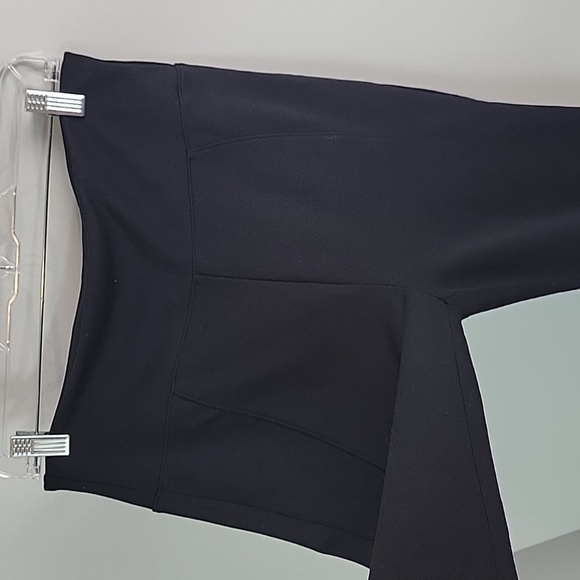 FL4915 Assets by Spanx black leggings - Picture 2 of 5